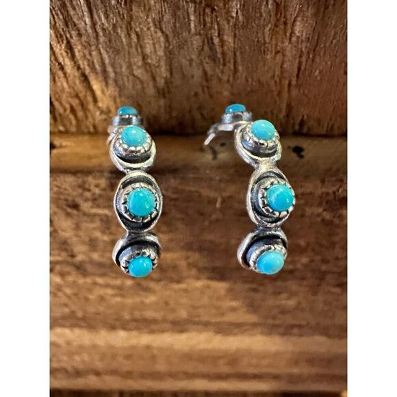 Navajo Sterling Silver Turquoise Hoop Earrings - Handcrafted Native American Je - Picture 1 of 6
